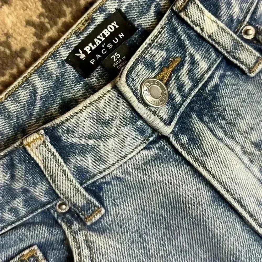 Playboy By PacSun Medium '90s Boyfriend Jeans Size 25 - Picture 10 of 11